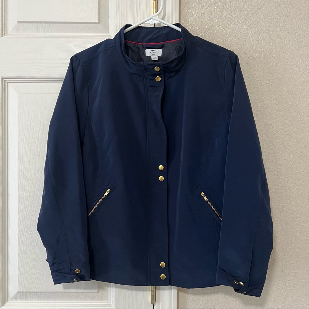 Crown & Ivy Blue Water Resistant Jacket with Gold Accents Petite Medium
